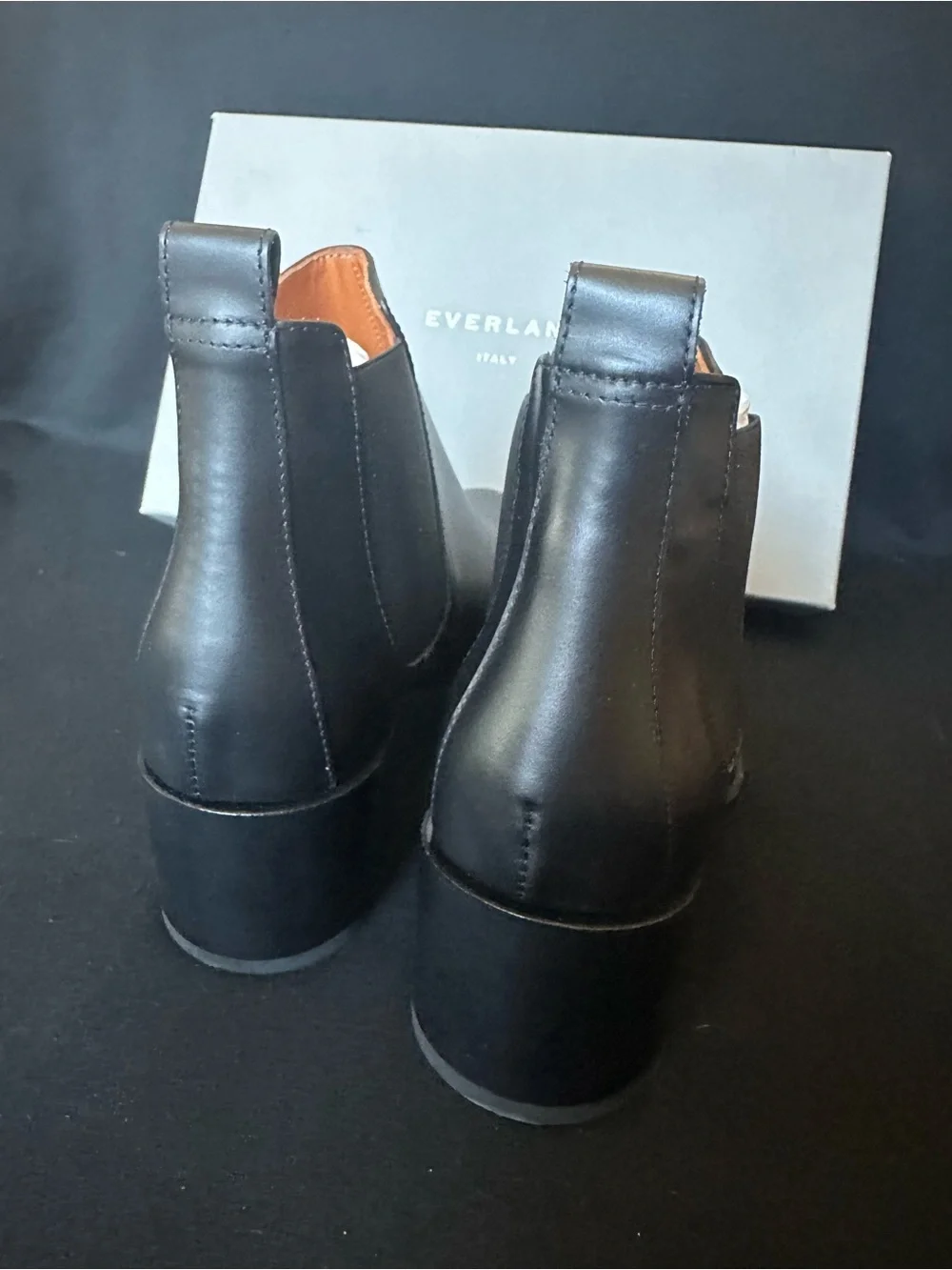 Everlane Black The Heel Italian Leather block heel Chelsea Ankle Boots 6.5